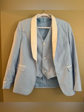 Lamgool Sky Blue 2 Piece Tuxedo Blazer with White + Matching Vest Size S
